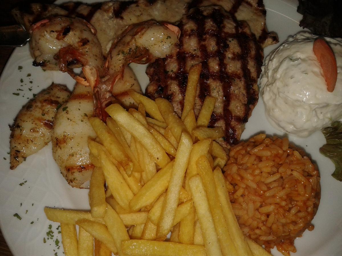 Syrtaki bei Nikos Hotel Schopfloch Ruang foto
